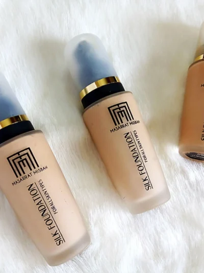 Masarrat Misbah Silk Foundation 35ml | Oil Control Moisturizing Soft-Matte Long-Wear Base